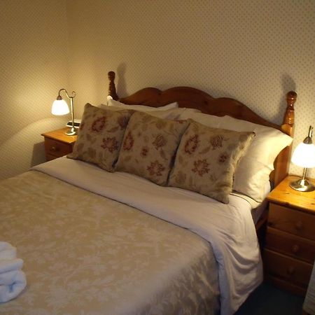 Home From Home Bed And Breakfast CBG Extérieur photo