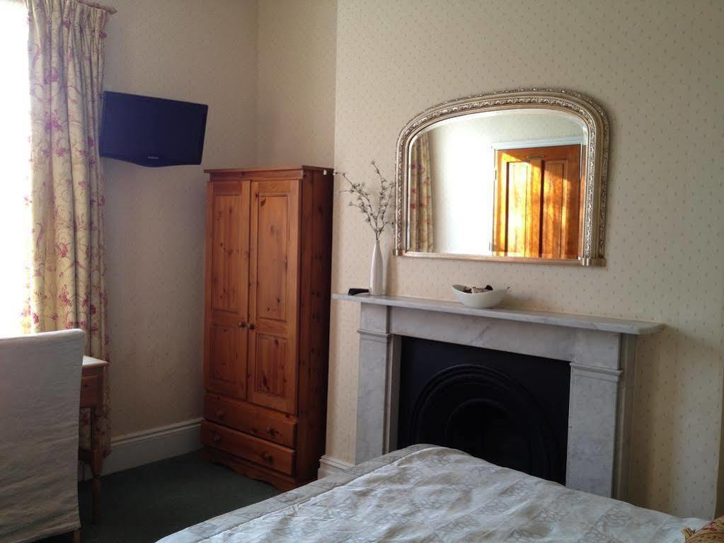 Home From Home Bed And Breakfast CBG Extérieur photo